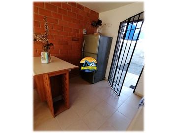 Casas con alberca excelente ubicación