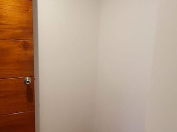 Villa María del Triunfo Venta Departamento 77.55M2 $64,000 Calle Manco Inca 110 Piso 5 (Tarapacá). Urb. José Carlos Mariátegui.