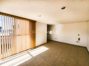 CASA EN VENTA, JURIQUILLA, QRO.