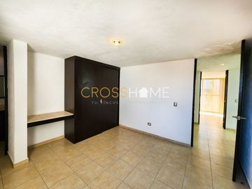 CASA EN VENTA, JURIQUILLA, QRO.