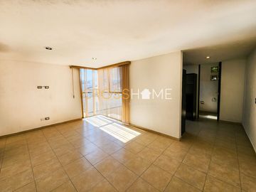 CASA EN VENTA, JURIQUILLA, QRO.
