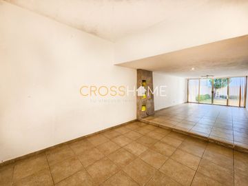 CASA EN VENTA, JURIQUILLA, QRO.