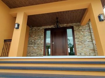 Brandnew House for Sale in Portofino Las Pinas -with Pool