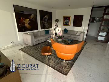 Penthouse en venta en Av. Golf Los Inkas
