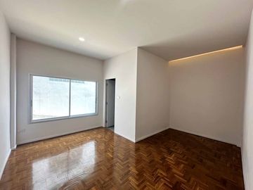 Townhome for sale, newly renovated, beautiful, good location, close to Chiang Mai University only 5 minutes, Nimman, Ton Phayom Market, airport only 1