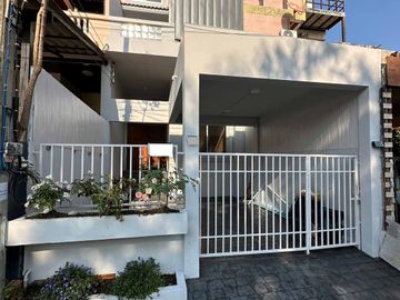 Townhome for sale, newly renovated, beautiful, good location, close to Chiang Mai University only 5 minutes, Nimman, Ton Phayom Market, airport only 1