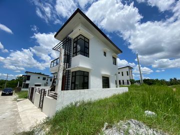 House and Lot For Sale In Lipa City Batangas COMPLETE TURNOVER UNIT
