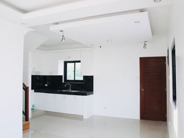 House and Lot For Sale In Lipa City Batangas COMPLETE TURNOVER UNIT