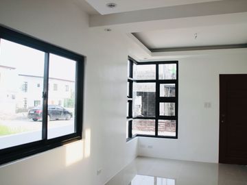 House and Lot For Sale In Lipa City Batangas COMPLETE TURNOVER UNIT