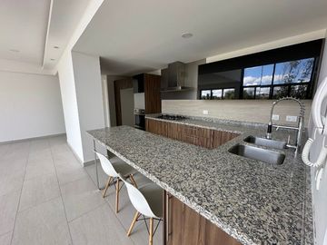 DEPARTAMENTO NUEVO EN VENTA DE DOS PISOS EN PUEBLA, PUE, EN LOMAS DE ANGELÓPOLIS, PARQUE TOSCANA, 3 RECÁMARAS