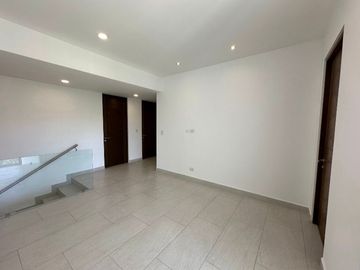 DEPARTAMENTO NUEVO EN VENTA DE DOS PISOS EN PUEBLA, PUE, EN LOMAS DE ANGELÓPOLIS, PARQUE TOSCANA, 3 RECÁMARAS