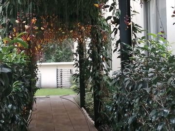 VENDO DEPARTAMENTO COL.  SAN JERONIMO. Vigilancia 24/7