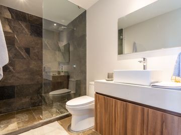 Descubre tu Hogar de Ensueño en BILU, Bosque Real. Dos y Tres Hab. Pre-Venta