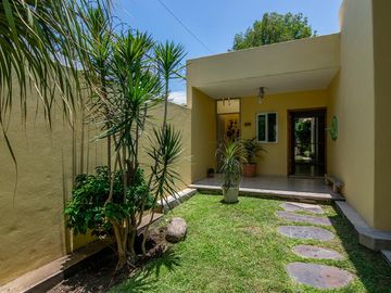 Linda casa en Riberas del pilar! PRECIO REDUCIDO!!