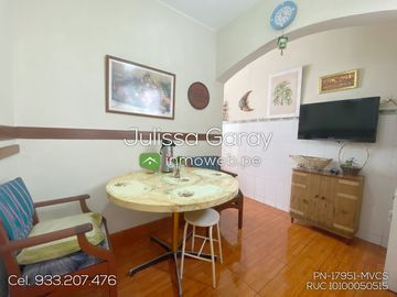 Venta de dpto tipo casa 1er piso con jardín, patio y 2 terrazas en Miraflores – Alt. Cdra 42 Av. Arequipa