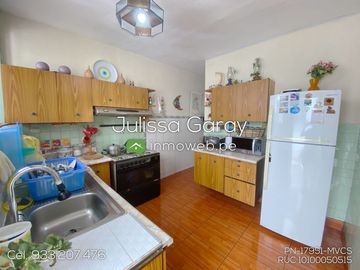 Venta de dpto tipo casa 1er piso con jardín, patio y 2 terrazas en Miraflores – Alt. Cdra 42 Av. Arequipa
