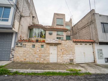 Casa en Venta al Sur de Quito Vencedores Pichincha