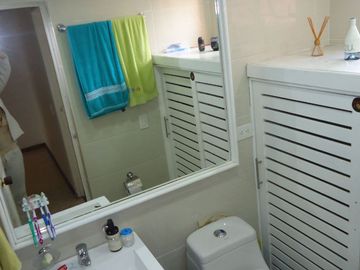 VENDO HERMOSA CASA