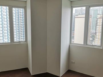 NO DP 1br 15k/mo. Mandaluyong Rent to own Condo Affordable Price Pre Selling Brand New Last Unit