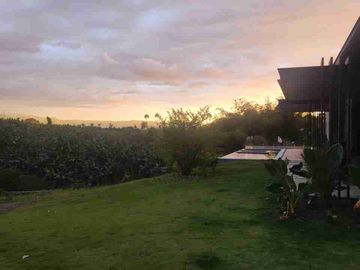 VENDO HERMOSA CASA PARA ESTRENAR EN CONDOMINIO CERCA AL AEROPUERTO EL EDÉN TEBAIDA QUINDÍO