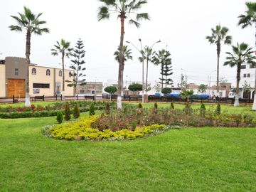 ¡Gran Oportunidad! Venta De Terreno Cercado En El Balneario De Punta Negra