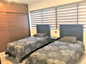 A104:Venta Hermoso Depto Amueblado 3 rec en Planta Baja en Cancún
