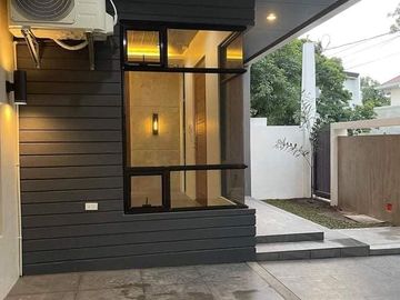 BRAND NEW ASIAN INDUSTRIAL HOME NEAR CLARK AND FRIENDSHIP