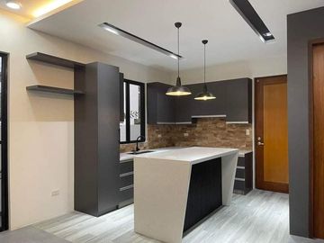 BRAND NEW ASIAN INDUSTRIAL HOME NEAR CLARK AND FRIENDSHIP
