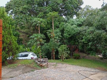 CASA/QUINTA DE 2.219 MTS2 EN SANTA MARTA VIA A MINCA.