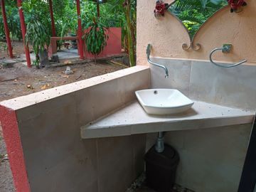 CASA/QUINTA DE 2.219 MTS2 EN SANTA MARTA VIA A MINCA.