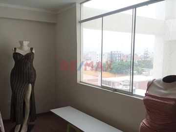ID 1044900 En Venta Departamento Mas Estacionamiento En San Isidro - Trujillo
