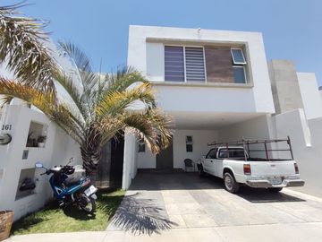 CASA EN VENTA RESIDENCIAL PUNTA NORTE