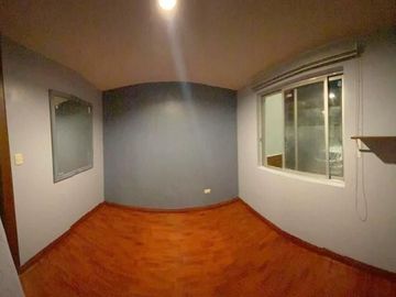 Bonito departamento en venta con 110m2C en los Multifamiliares El Jardín – Cuenca