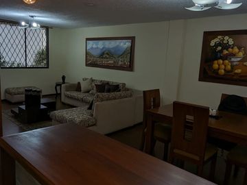 CASA DE VENTA 3 DORMITORIOS ARMENIA 2. VALLE DE LOS CHILLOS