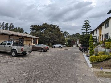 CASA DE VENTA 3 DORMITORIOS ARMENIA 2. VALLE DE LOS CHILLOS