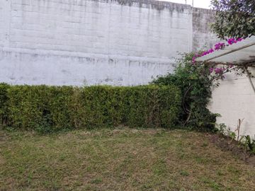 CASA DE VENTA 3 DORMITORIOS ARMENIA 2. VALLE DE LOS CHILLOS