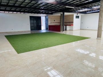 *SALÓN DE EVENTOS EN VENTA EN LA NEGRETA CORREGIDORA*