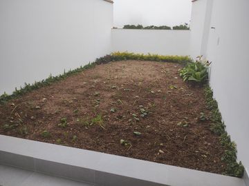 MIRAFLORES DEPARTAMENTO ESTRENO
