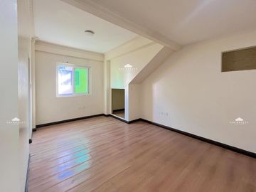 9BR House for Sale in Hillsborough, Muntinlupa City