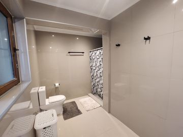 BROKER J. DEL MAR, 4D-4B-PISCINA-SOLIDA
