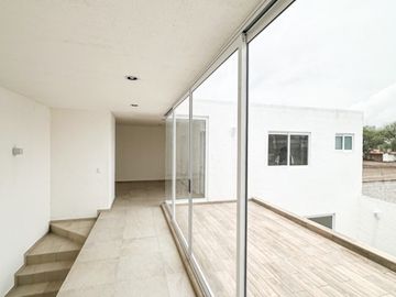 Casa de dos plantas a 2km del centro de Tequisquiapan