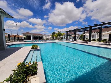Venta de casa dos plantas  modelo CAMELIA en MANANTIAL de Casalaguna- vial 1 - Cerca Rioc. Dorado