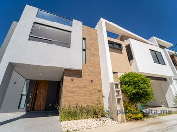 Casa en Venta, Nobel Residencial, en San Andrés Cholula