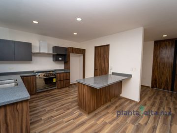 Casa en Venta, Nobel Residencial, en San Andrés Cholula