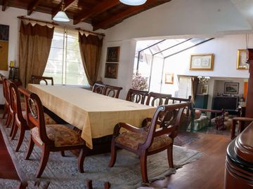 Vendo propiedad independiente en Monte Serrin