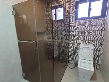 ️14.5M House with 2 car garage near Twin Lakes Tagaytay