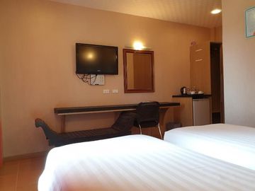 Hotel in Tagaytay for Sale
