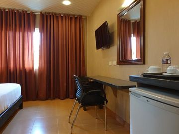 Hotel in Tagaytay for Sale