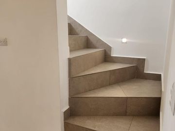 CASA EN VENTA EN CUMBRES-GARCÍA, NL DOMINIO CUMBRES
