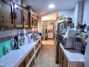 🏡 ¡VENDO CASA DE 3 DORMITORIOS + TERRAZA EN SAN MARTÍN DE PORRES! 🌟